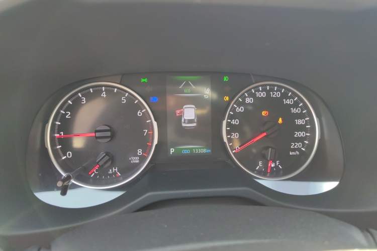 Used Toyota Wildlander 2024 2.0L CVT Two-Wheel Drive Leading Edition