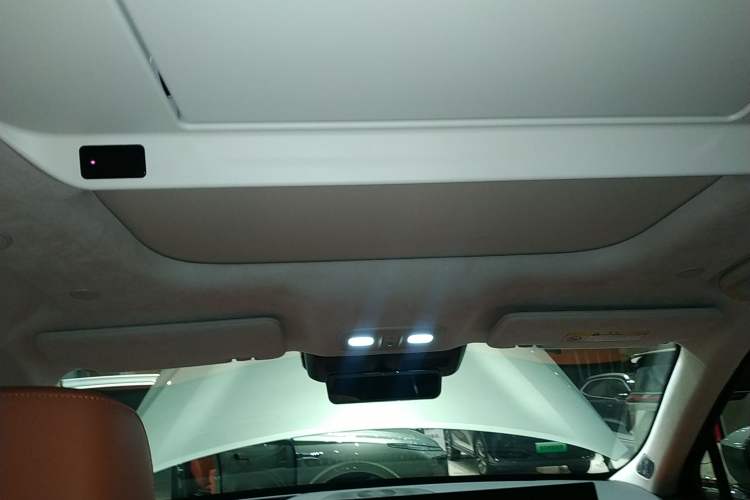 Used Wey Lanshan 2025 Four-Wheel Drive Ultra