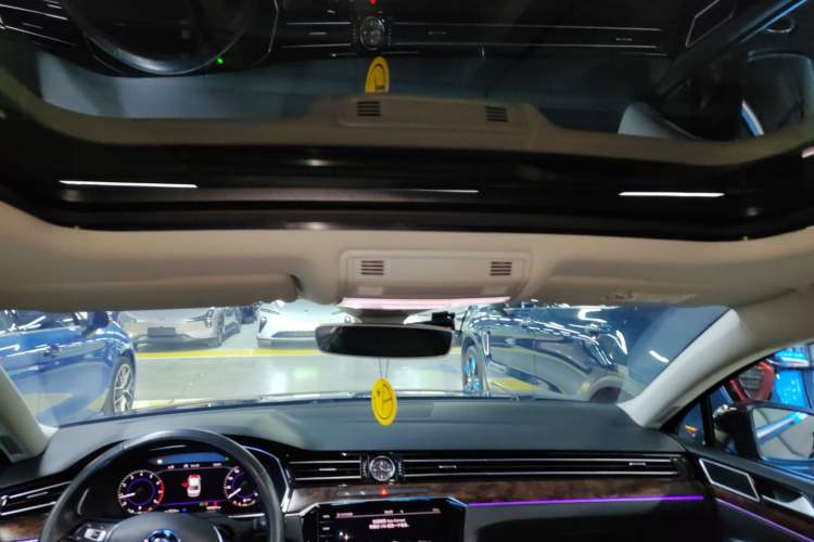 TDK.VehicleDetails.img