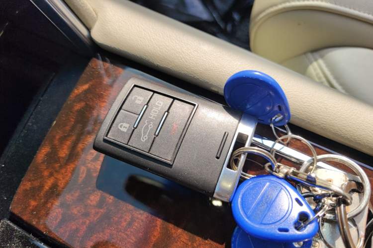 Used Cadillac XTS 2014 28T Comfort Version