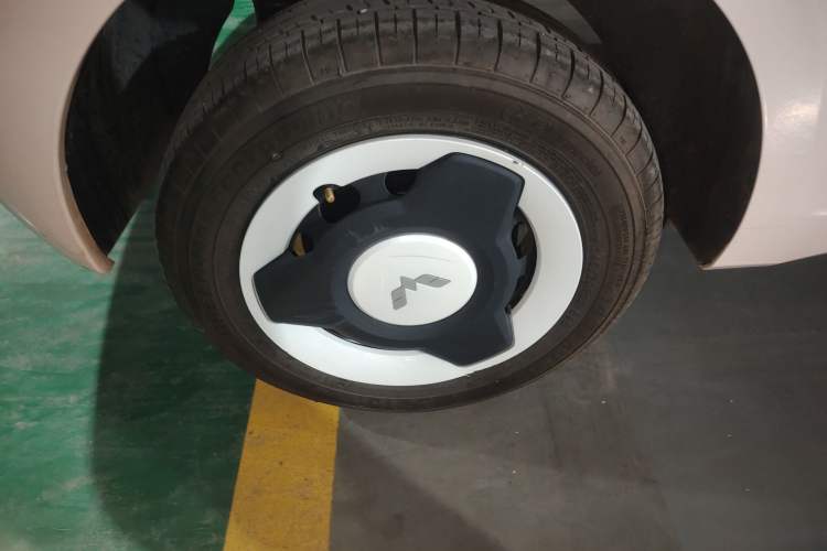 Used Wuling Hongguang MINIEV 2024 3rd Generation 120 km
