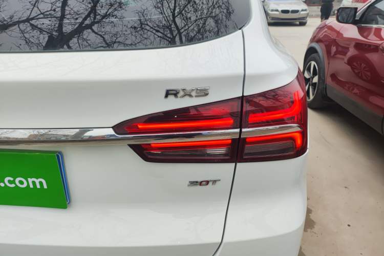 Used Roewe RX5 2019 20T Two-Wheel Drive Automatic 4G Connected Platinum Edition
