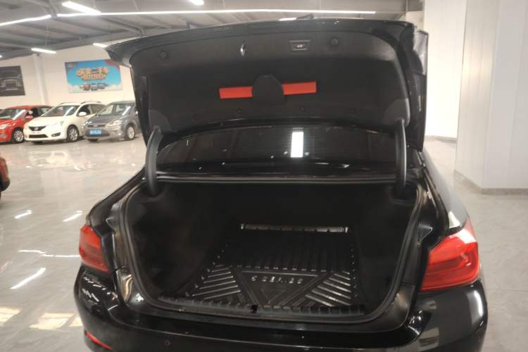 Used BMW 5 Series 2020 530Li xDrive Luxury Package
