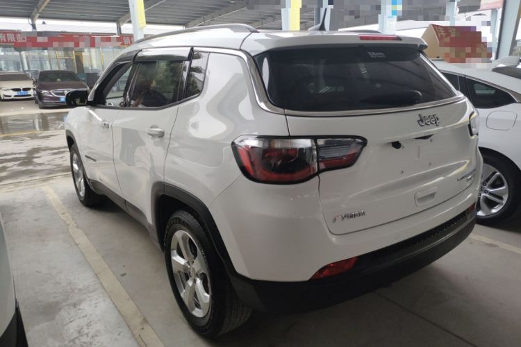 Used  Compass 2019 200T Automatic Family Edition - Connected Large Screen Version
