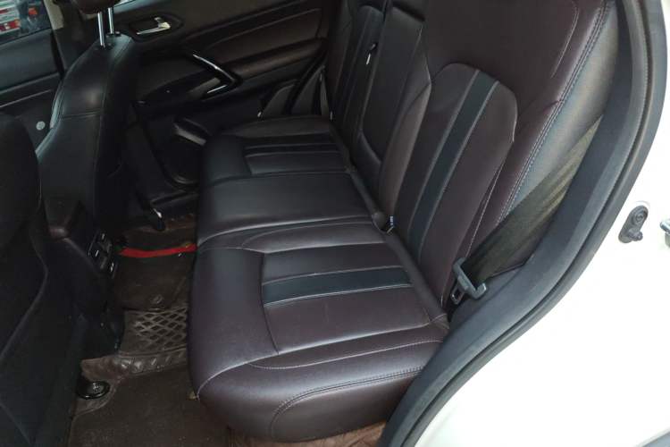 Used GAC Trumpchi GS4 2018 235T Automatic Two-Wheel Drive Luxury Smart Connectivity Millionth Anniversary Edition
