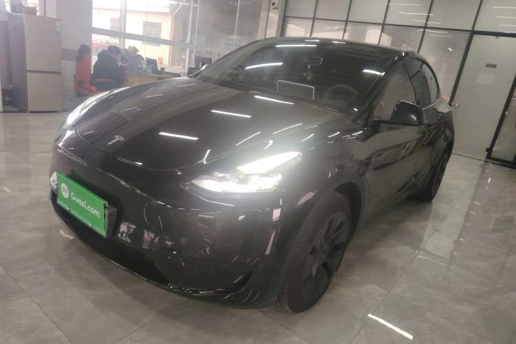 Used Tesla Model Y 2023 Rear-Wheel-Drive Version