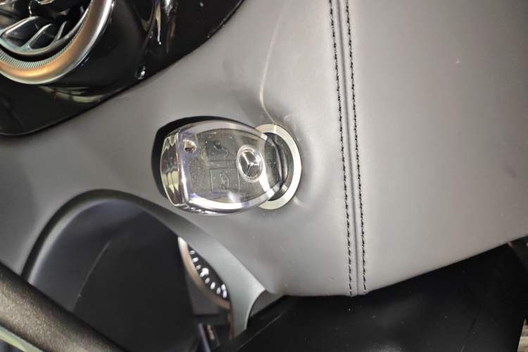 Used Mercedes-Benz Vito 2021 2.0T Elite Version 7 Seats