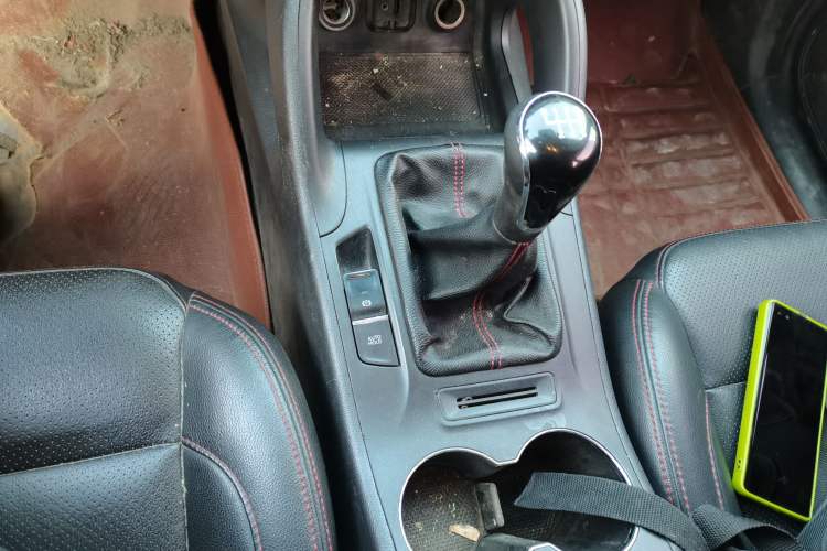 Used Changan CS75 2014 2.0L Manual Luxury Version China IV Standard