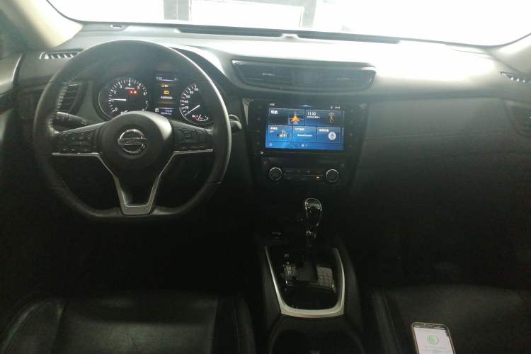 Used Nissan X-Trail 2019 2.0L CVT Smart Connect Comfort Edition 2WD
