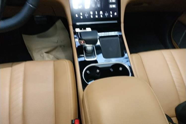 Used Li Auto ONE 2020 Extended-Range 6-Seater Version
