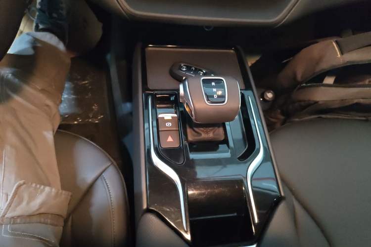 Used Hongqi E-QM5 2023 Revised Version Basic Travel Edition
