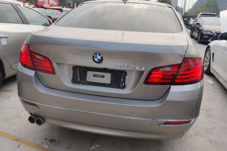 Used BMW 5 Series 2014 525Li Luxury Design Package
