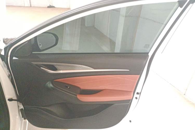 Used Changan Eado 2024 PLUS Blue Whale NE 1.4T GDI DCT High-Energy Edition
