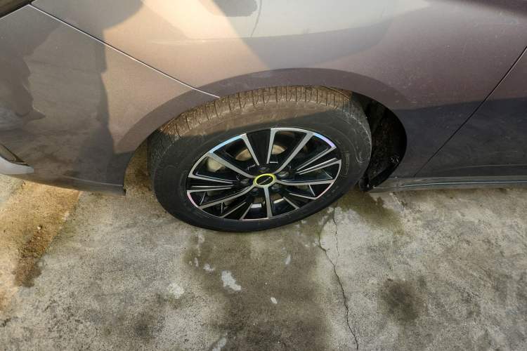 Used Roewe i5 2021 1.5L CVT Diamond Edition
