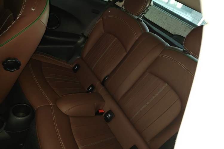 Used  MINI 2019 2.0T COOPER S 60th Anniversary Edition
