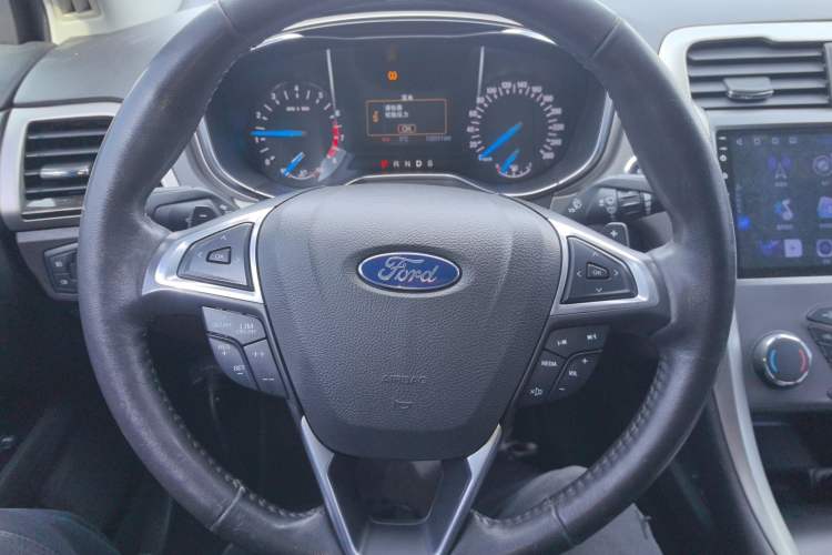 Used Ford Mondeo 2013 2.0L GTDi 200 Fashion Edition