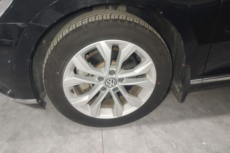 Used Volkswagen Magotan 2017 380TSI DSG Luxury Model