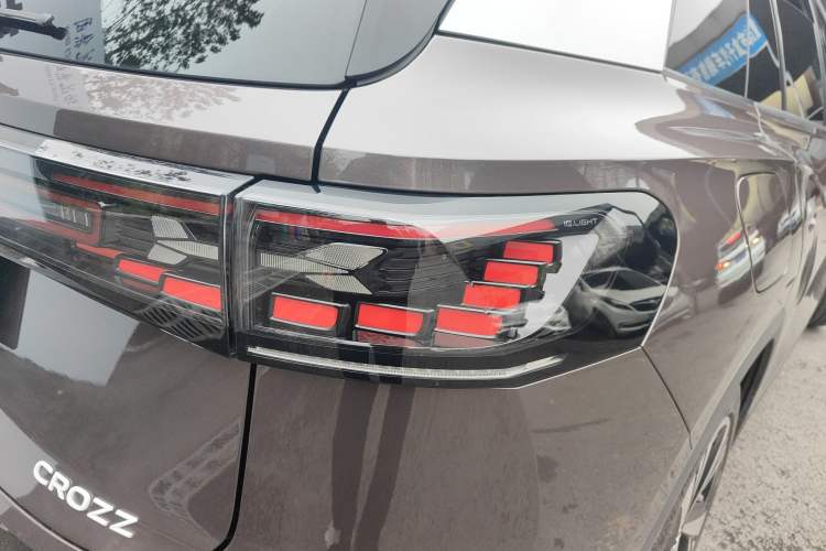 Used Volkswagen ID.6 CROZZ 2022 Long-Range PRO Edition