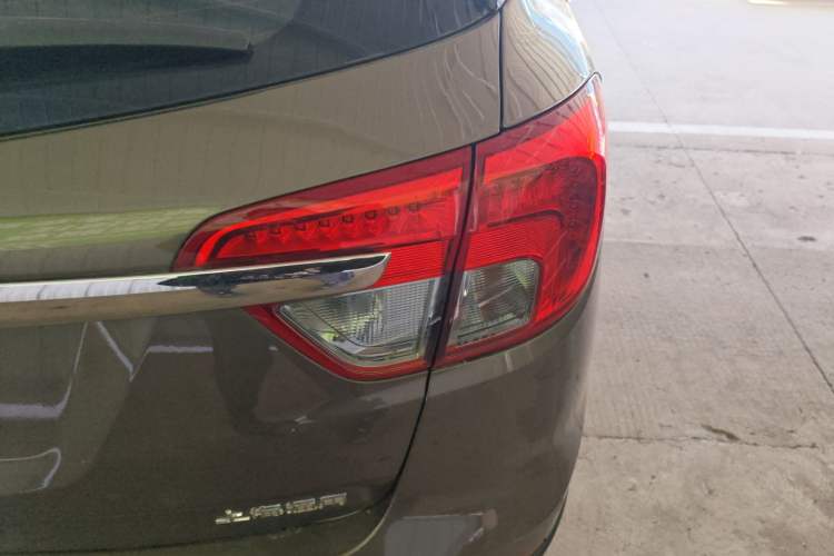 Used Buick Envision 2014 28T Four-Wheel Drive Elite Model