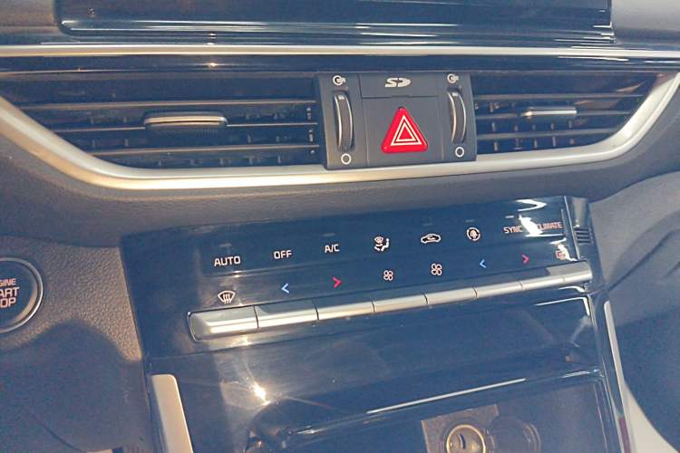 Used Kia K3 2019 1.5L CVT Smart Connectivity Version
