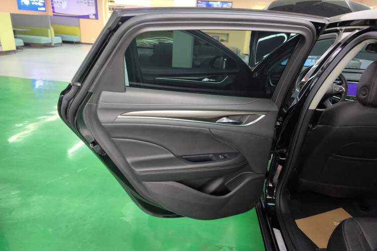 Used Buick LaCrosse 2022 552T Luxury Version
