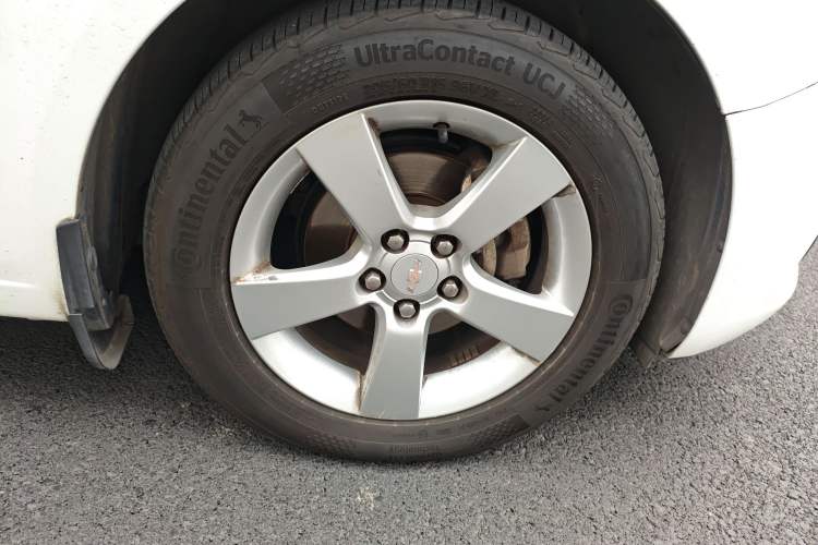 Used Chevrolet Cruze 2013 Hatchback 1.6L Automatic Luxury Model