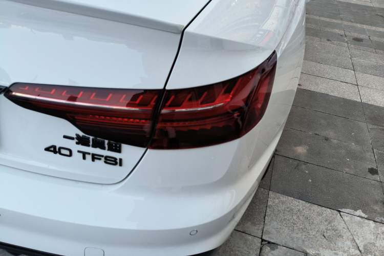 Used Audi A4L 2024 40 TFSI Luxury Dynamic Edition (Starry Night Version)