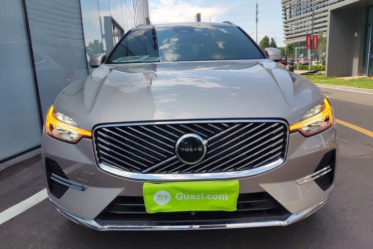 Used Volvo XC60 2026 B5 4x4 Smart Luxury Edition
