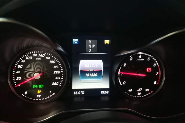 Used Mercedes-Benz GLC 2016 GLC 260 4MATIC Dynamic Edition
