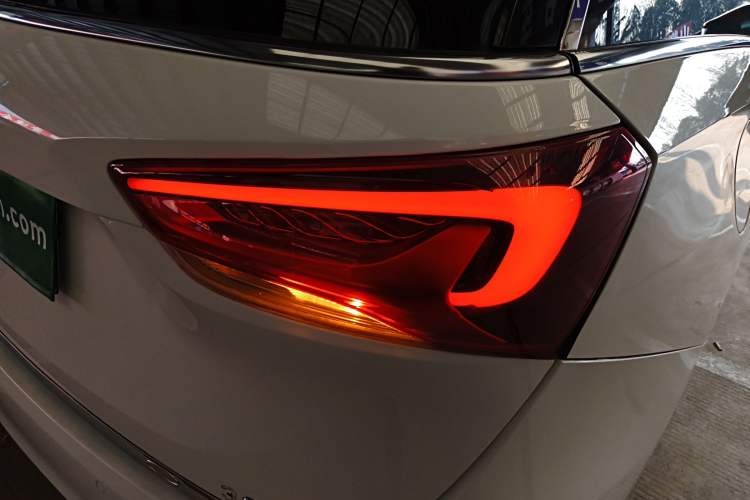 Used Buick GL6 2018 18T 5-seat Luxury Model