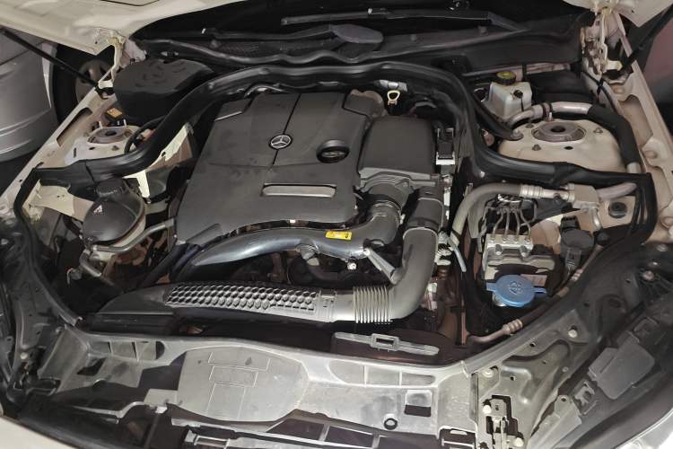 Used Mercedes-Benz E-Class 2015 Facelift E 200 L Sport Edition
