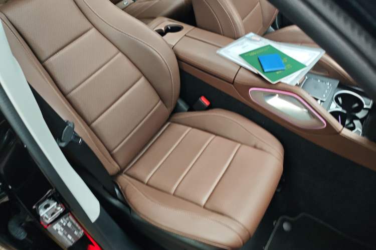 Used Mercedes-Benz GLE 2024 GLE 450 4MATIC Luxury Model
