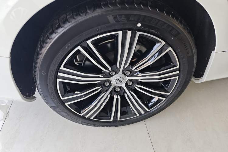 Used Volvo S60 2022 B4 Zhiyuan Luxury Edition