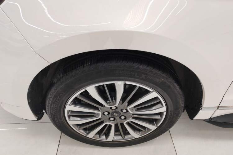 Used Ford Edge 2021 Facelifted PLUS EcoBoost 245 Two-Wheel Drive XLT 7-Seater
