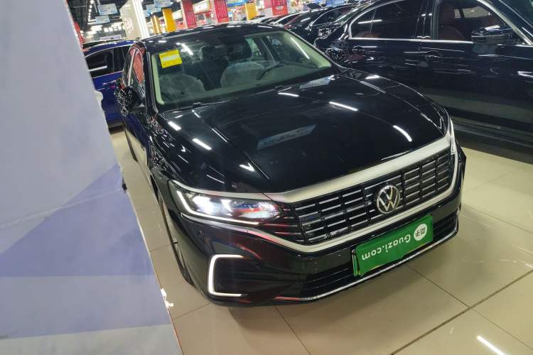 Used Volkswagen Passat New Energy 2025 430 PHEV Hybrid Business Edition
