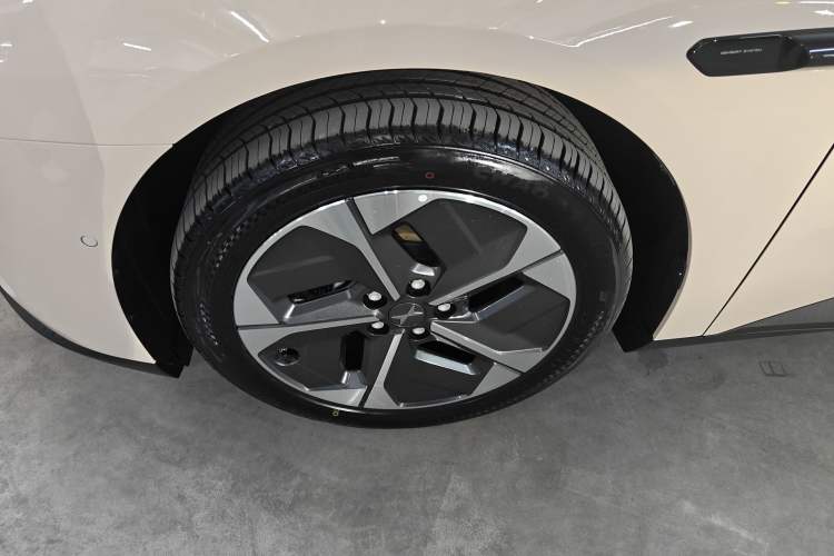 Used XPeng MONA M03 2025 620 Ultra-Long Range Plus