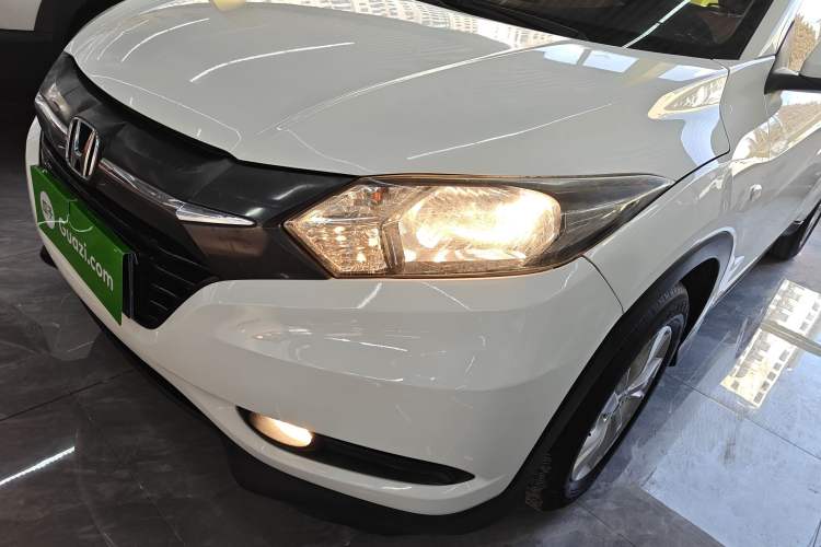 Used Honda Vezel 2015 1.5L CVT two-wheel drive Comfort trim
