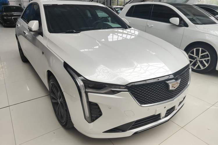 Used Cadillac CT4 2023 28T Luxury Version
