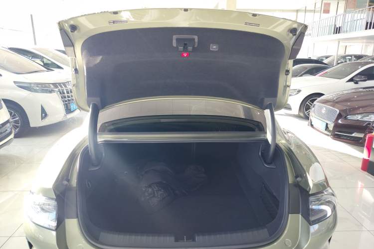 Used  SU7 2024 Rear-Drive Long-Range Intelligent Driving Version
