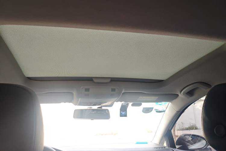 Used Volkswagen Golf 2017 230TSI Automatic Comfort Edition – Celebrating Milestone of One Million Units
