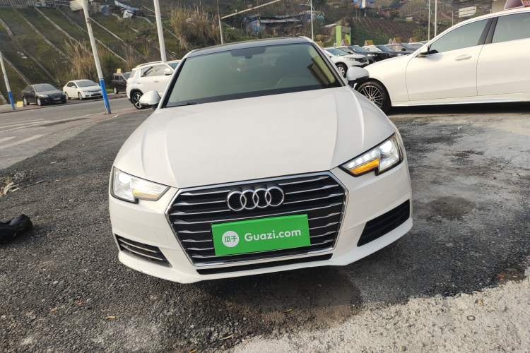 Used Audi A4L 2017 40 TFSI Ambition Edition