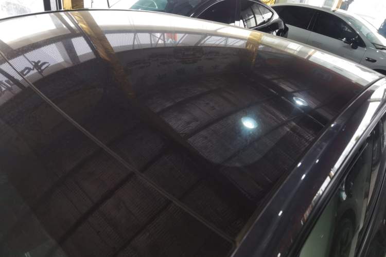 Used Tesla Model Y 2025 Rear-Wheel-Drive Version