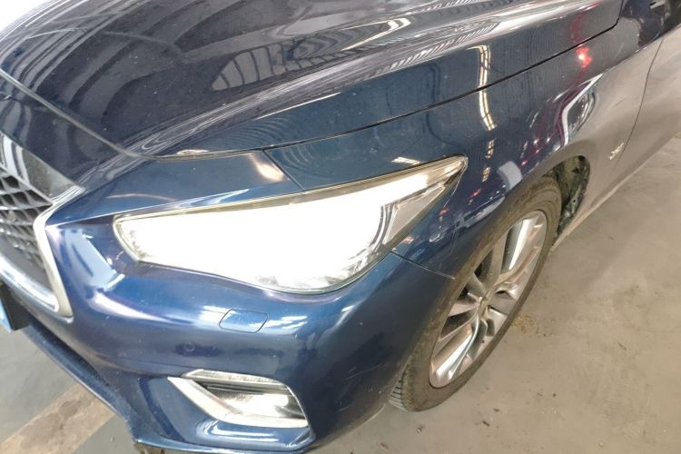 Used Infiniti Q50L 2018 2.0T Enjoyment Version China VI Standard
