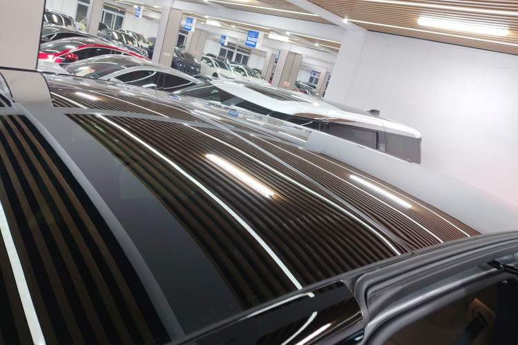 Used Li Auto MEGA 2025 Home Family Special Edition
