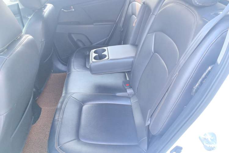 Used Kia Sportage R 2016 2.0L Automatic Two-Wheel Drive GLS Trim