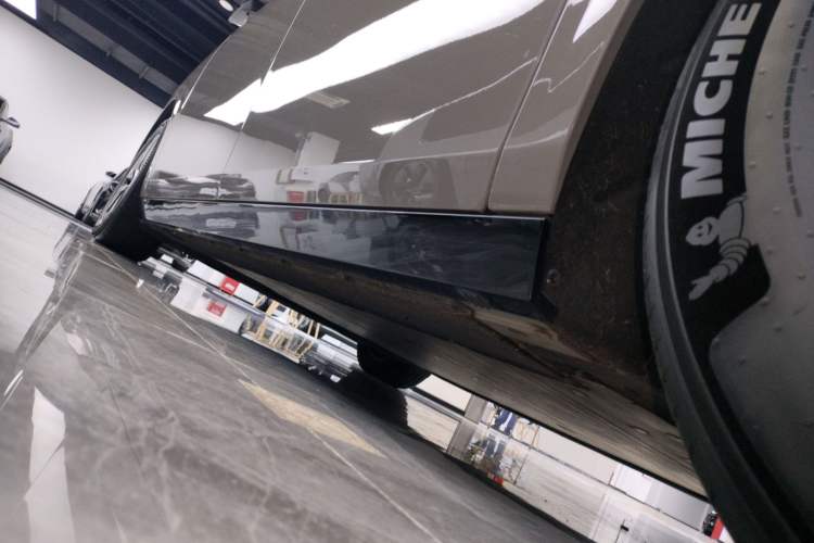 Used Li Auto MEGA 2024 Ultra Model
