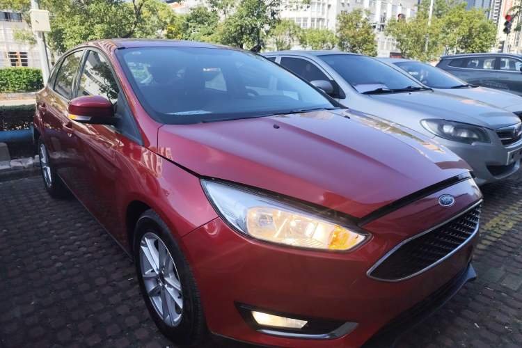 Used Ford Focus 2017 Hatchback 1.6L Automatic Fashion Edition Smart Drive Version