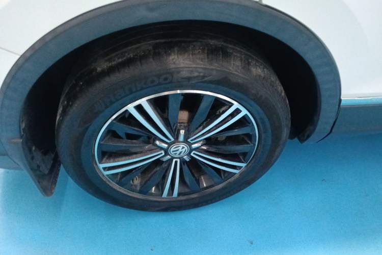 Used Volkswagen Tiguan L 2019 330TSI Automatic Two-Wheel Drive Panoramic Comfort Edition China VI Standard