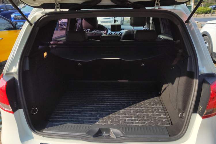 Used Mercedes-Benz B-Class 2019 B 200 Sport Edition
