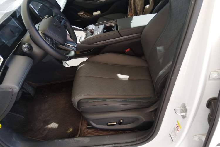 Used BYD Qin L 2024 DM-i 120KM Excellence Model